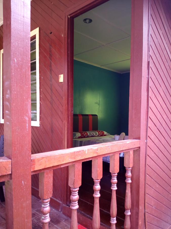 Вилла Mahseer Chalet Куала-Тахан Экстерьер фото
